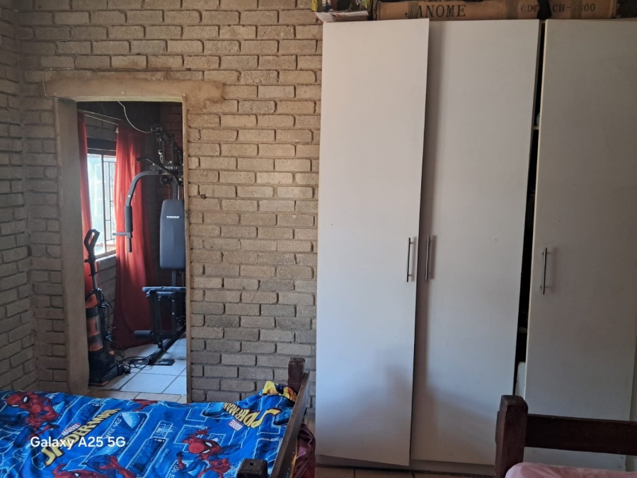 3 Bedroom Property for Sale in Oos Einde North West